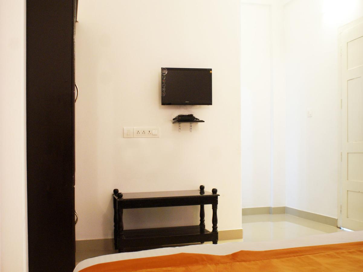 Oyo 4867 Royal Homes Alappuzha Ngoại thất bức ảnh