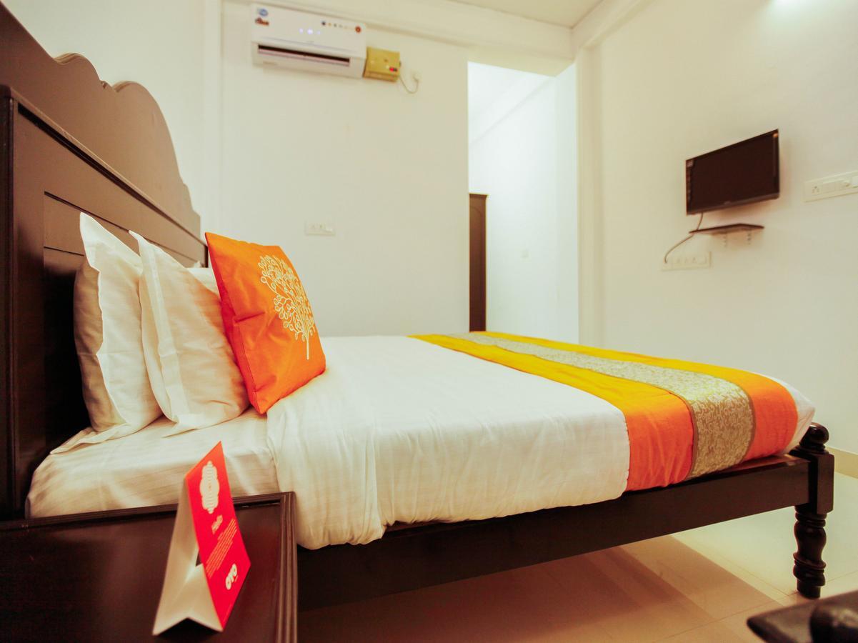 Oyo 4867 Royal Homes Alappuzha Ngoại thất bức ảnh