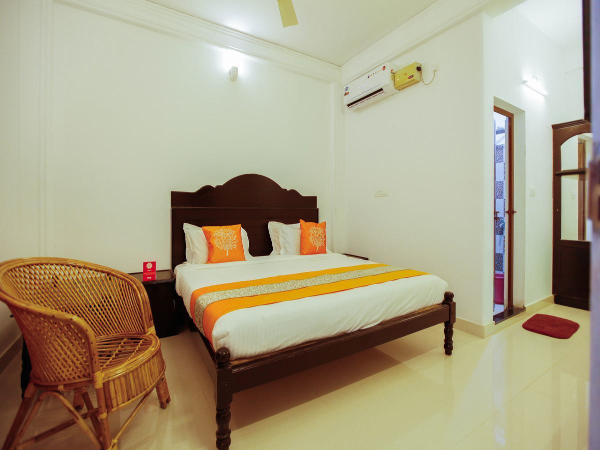 Oyo 4867 Royal Homes Alappuzha Ngoại thất bức ảnh